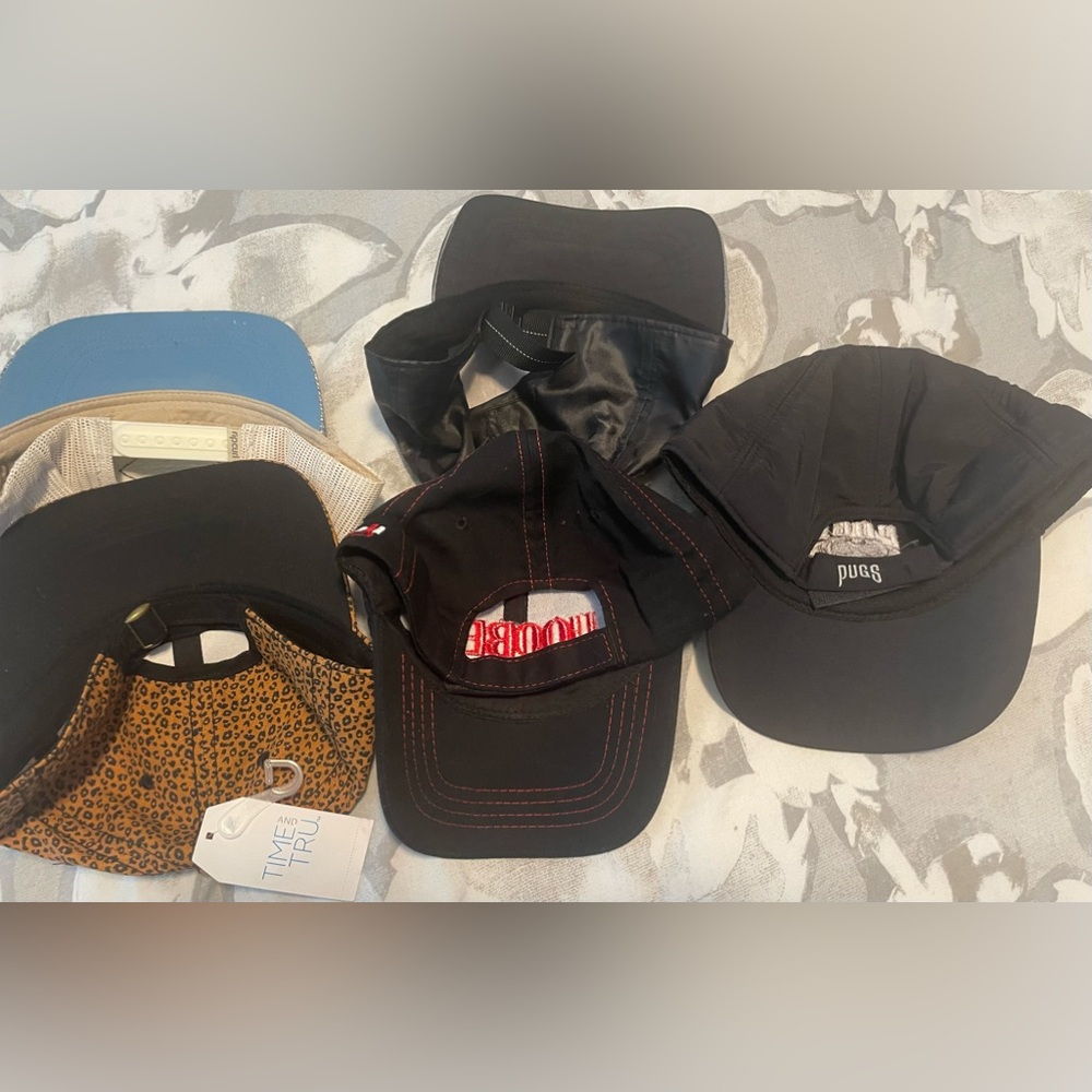 Caps - Picture 2 of 12